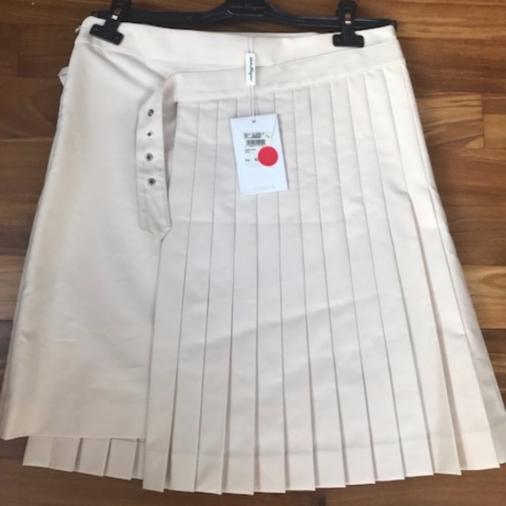 SALVATORE FERRAGAMO PLEATED A-LINE SKIRT mu628 - Picture 3 of 7